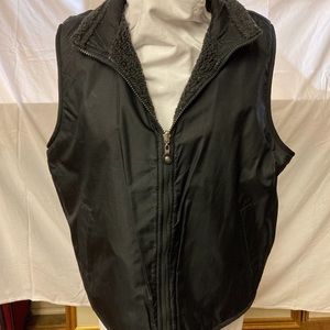 Woman’s 1X Reversible Vest by Fu Da Sport